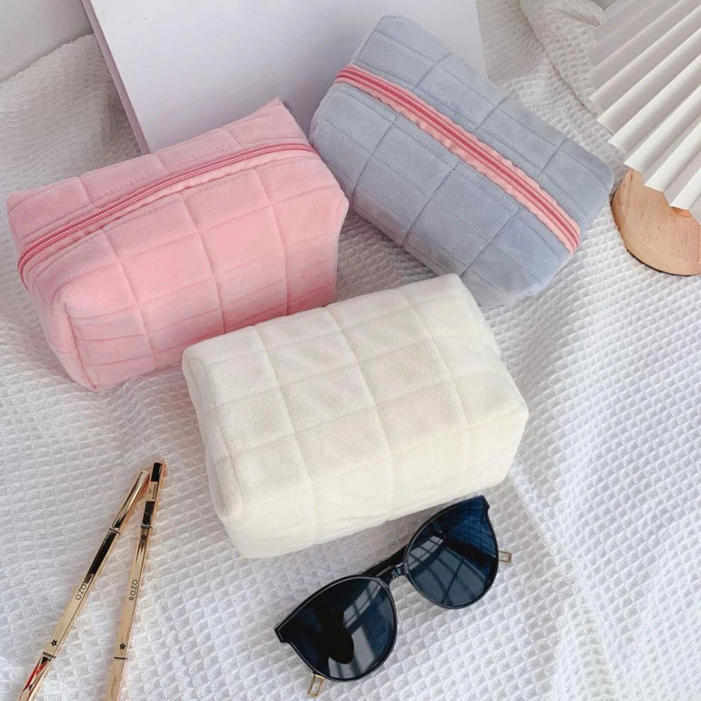 Necessaire para skincare luz da pele