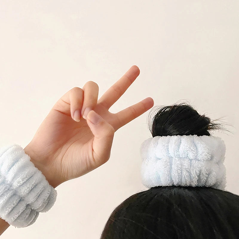 Pulseiras de microfibra macia para skincare