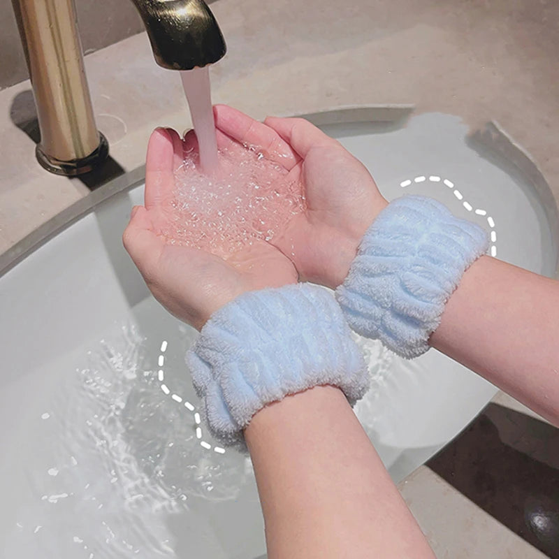 Pulseiras de microfibra macia para skincare